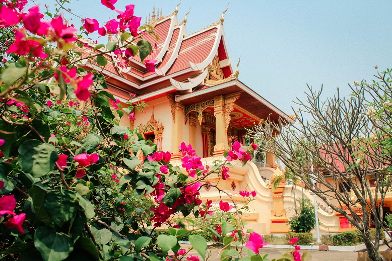 Goldene Stupa: Sehenswürdigkeit in Vientiane