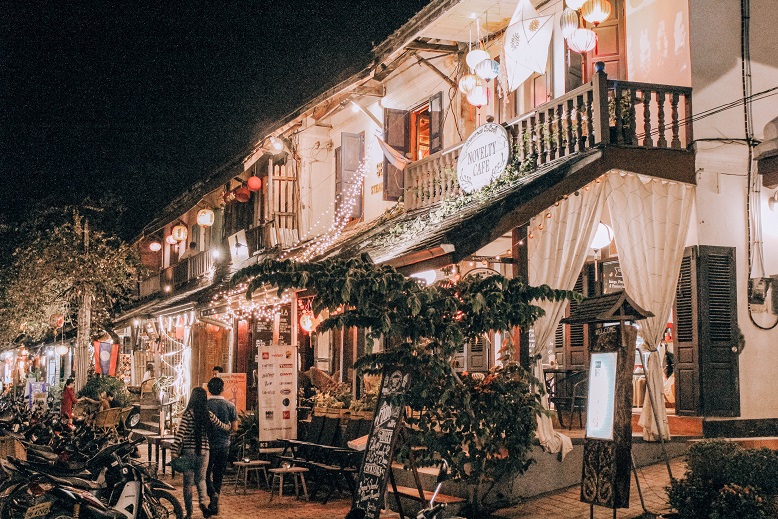 Nachtspaziergang Luang Prabang