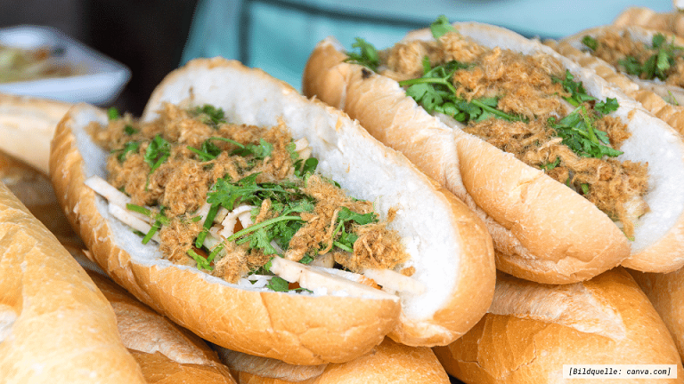 Khao Jee Sandwich (Snack in Laos)